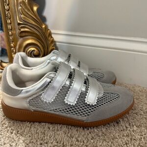 Steve Madden Gray and White Sneakers with Velcro Straps